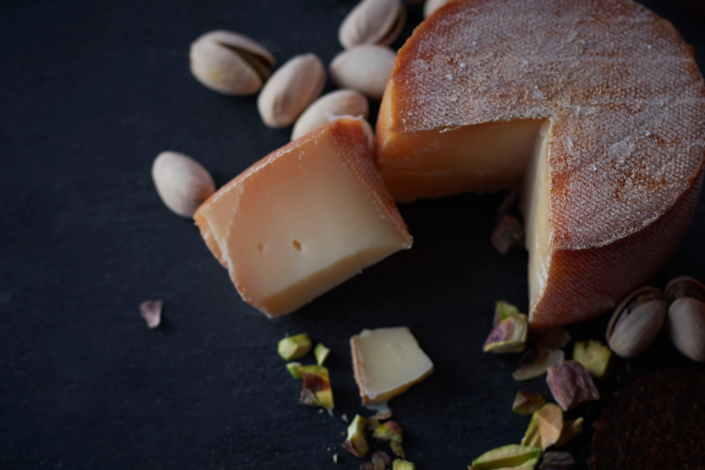 Cheese Board for Two: A Romantic Date Night Guide